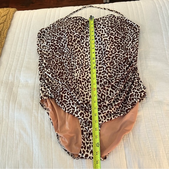 J. Crew Ruched Bandeau Leopard Print One Piece Swimsuit. Size 24. - Picture 14 of 14